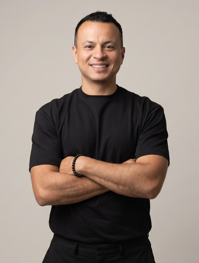 Andrés E. Situ Cabana — Fundador y CEO